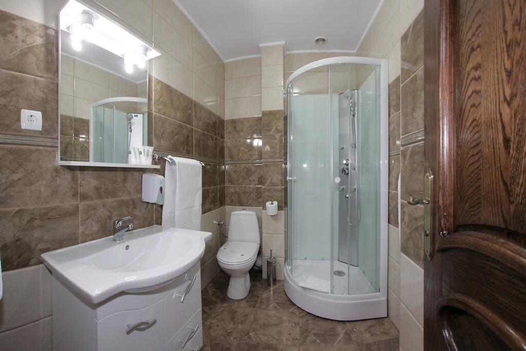 Hotel Rebis Brăila Quarto foto