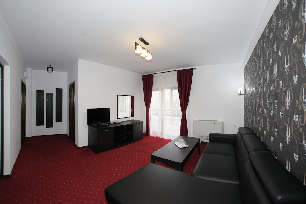 Hotel Rebis Brăila Quarto foto